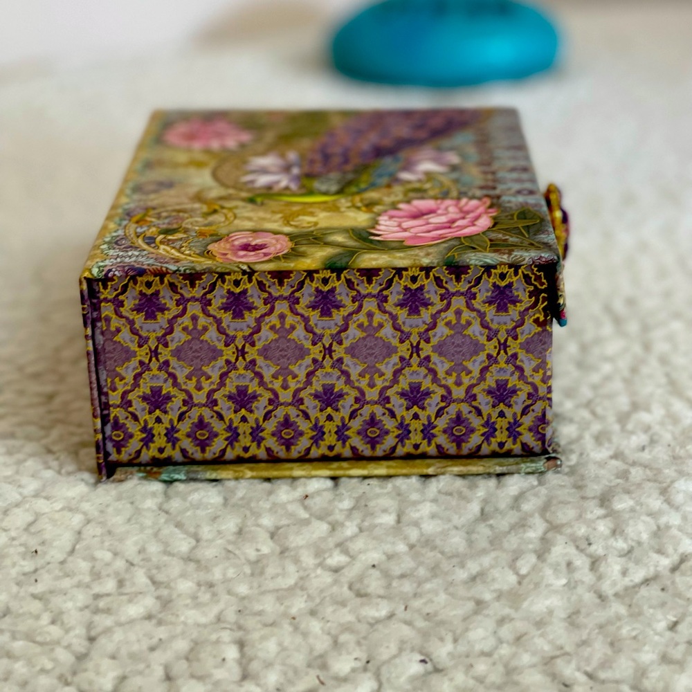 Punch Studio Box - Picture 4 of 8